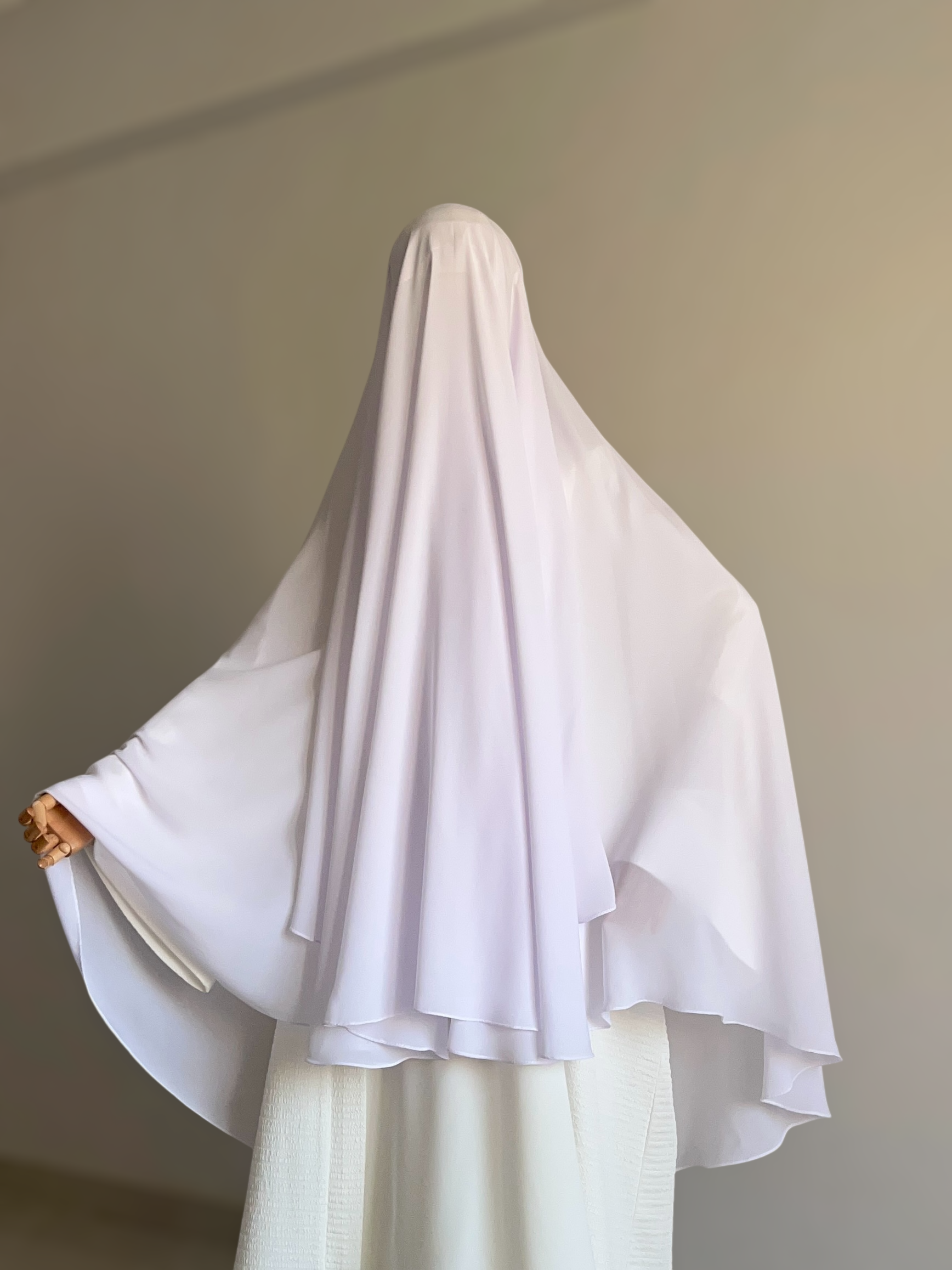 Cape Saba Blanche + ɴɪǫᴀʙ ᴘᴜʟʟ ᴅᴏᴡɴ