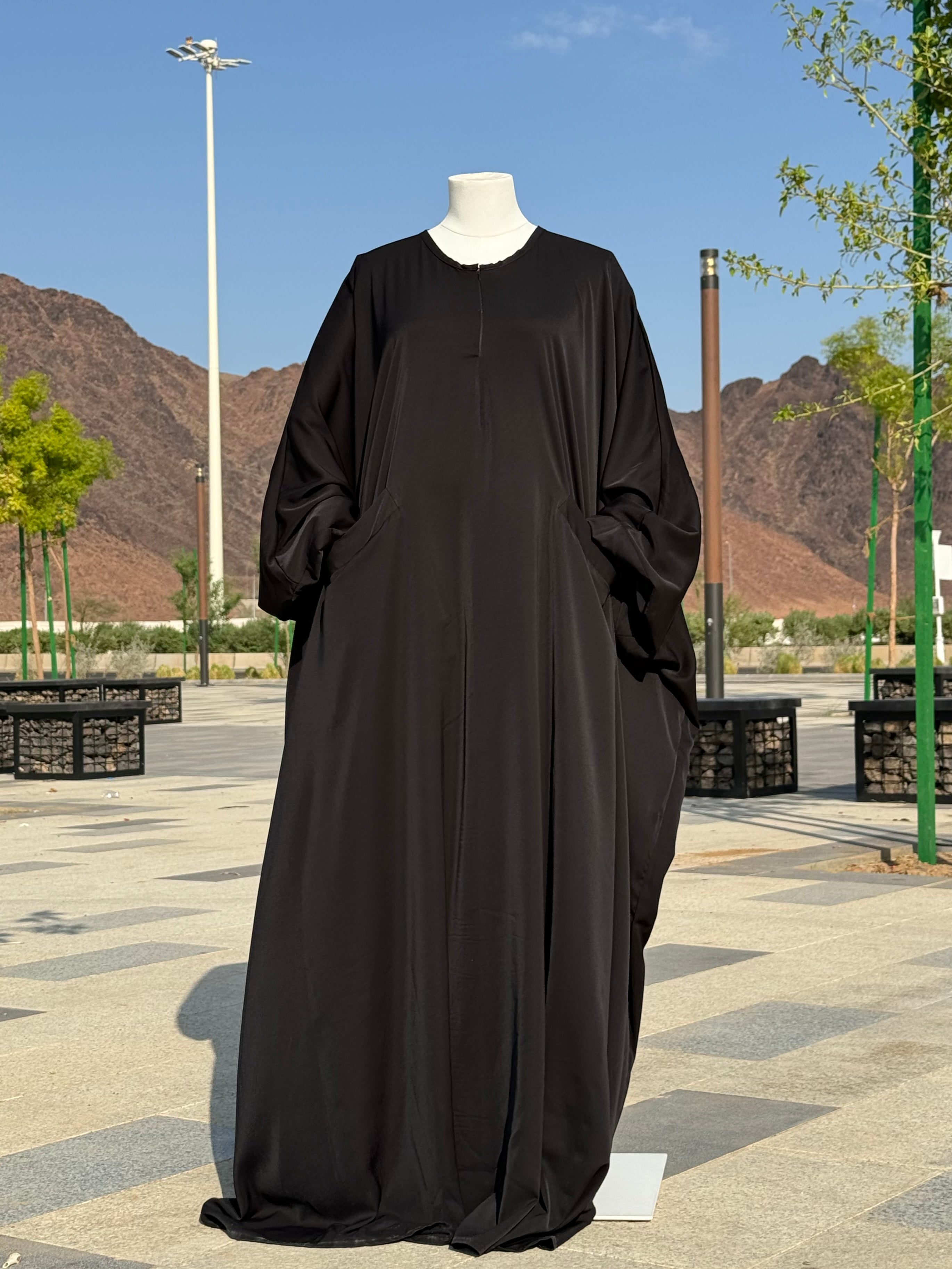 Abaya Yawmi Noir