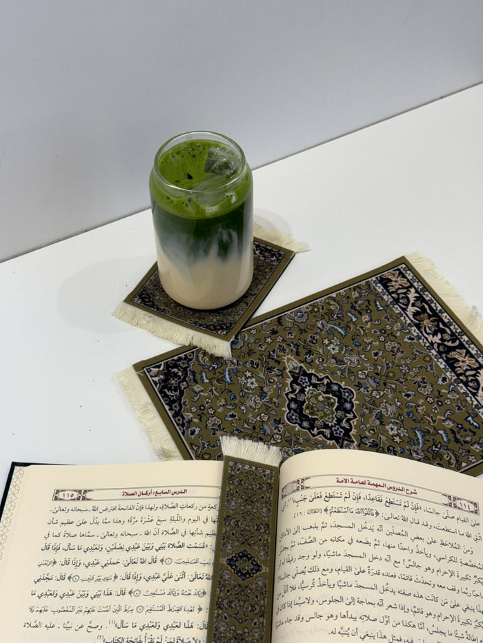 Rawdah Desk Set