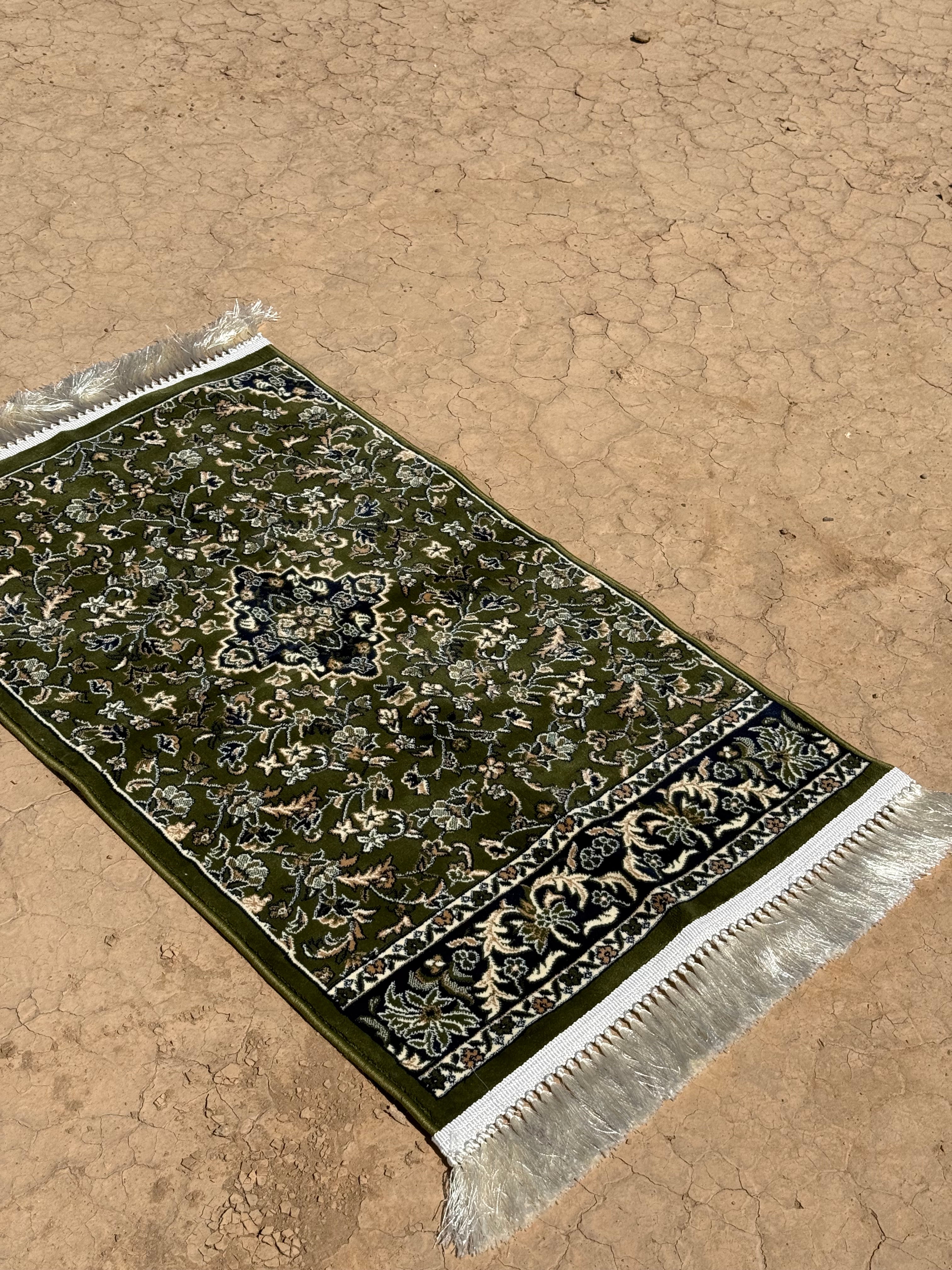 Rawdah Carpet