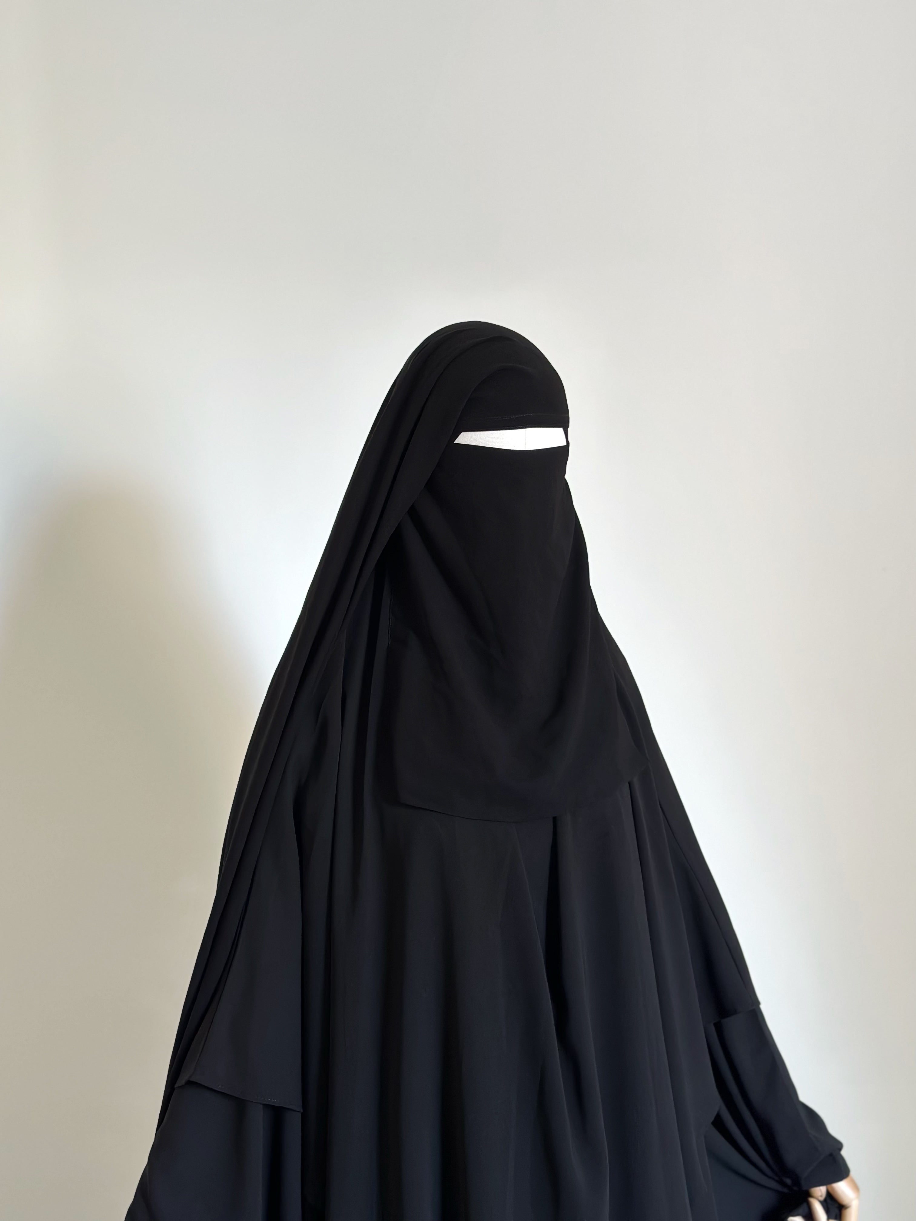 Niqab Siraj